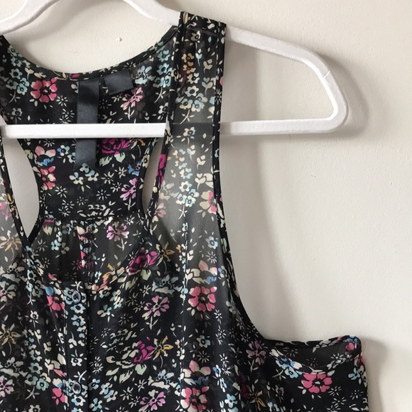 Cute Small Flower Print Racer Back Tank Top - Picture 3 of 7